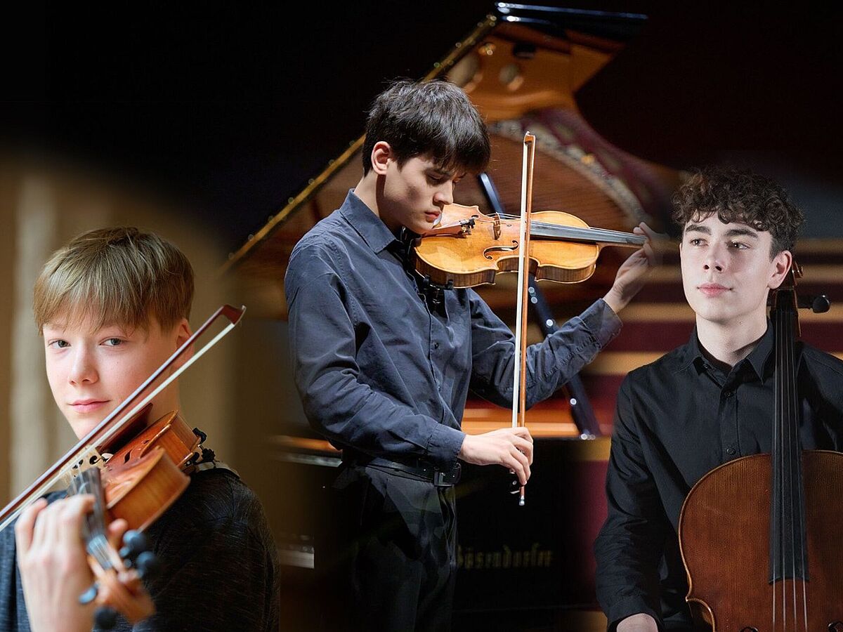 Die Solisten des Hochschulsinfoniekonzerts: Jakob Rau (Viola), Jona Rakoczy (Violine) und Gustav von der Groeben (Violoncello) © Mirco Dalchow