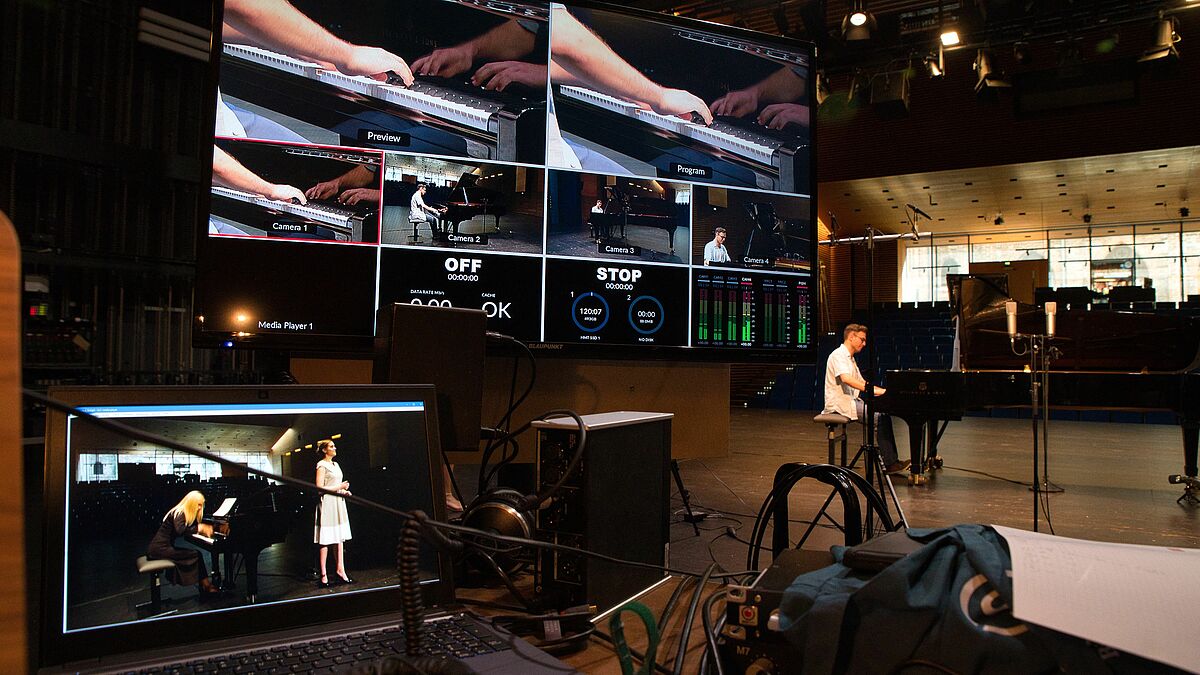 Viel Technik ist im Spiel.