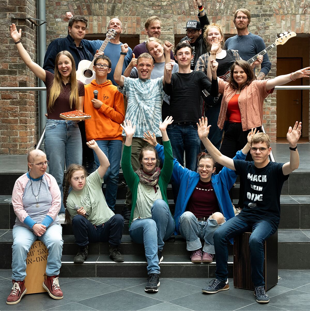 The musicians of the integrative band ‘Coole Meute’