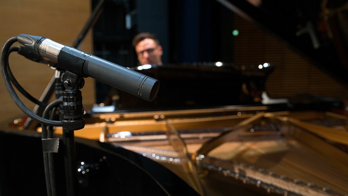 Übertragung feinster Töne.