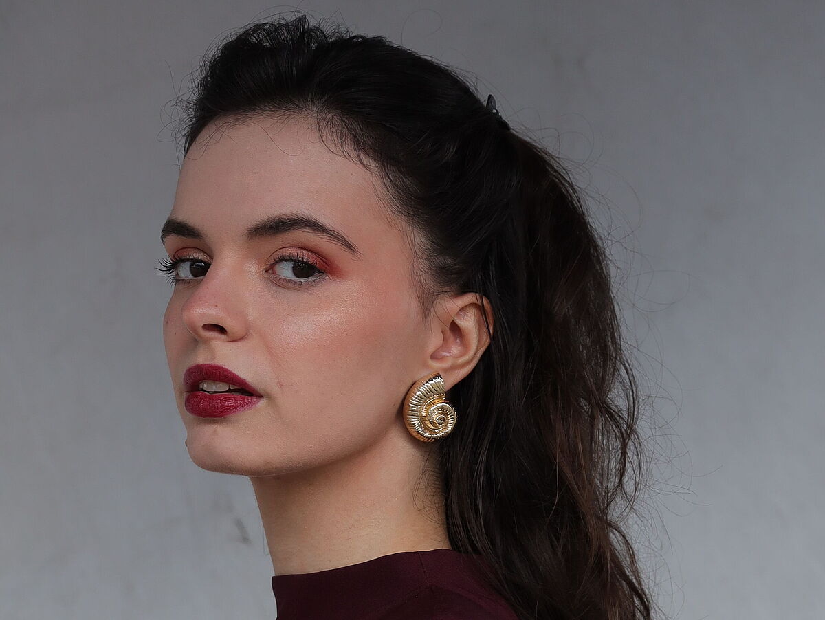 Lora_Vangelova